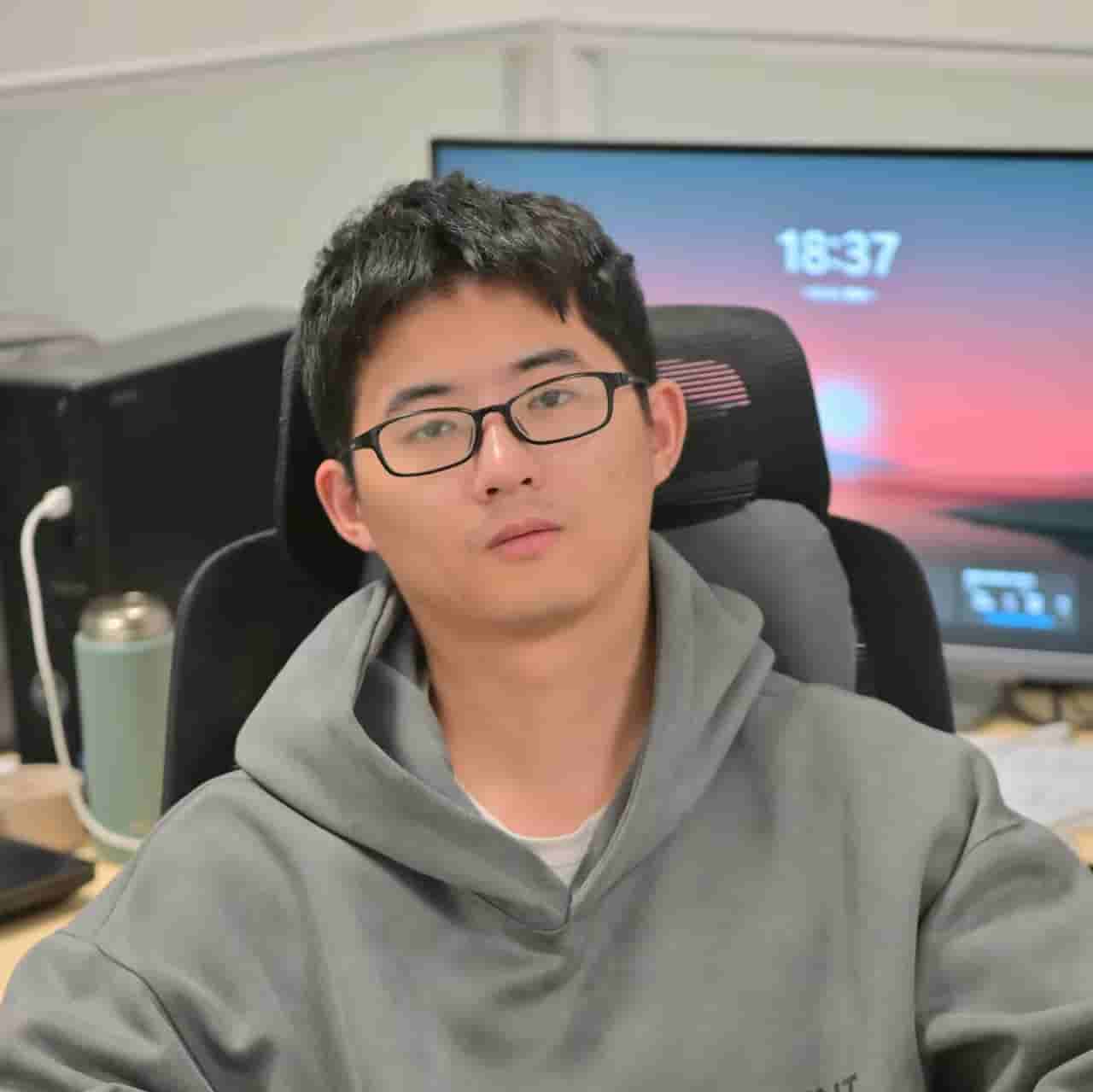 Jiaming Yu