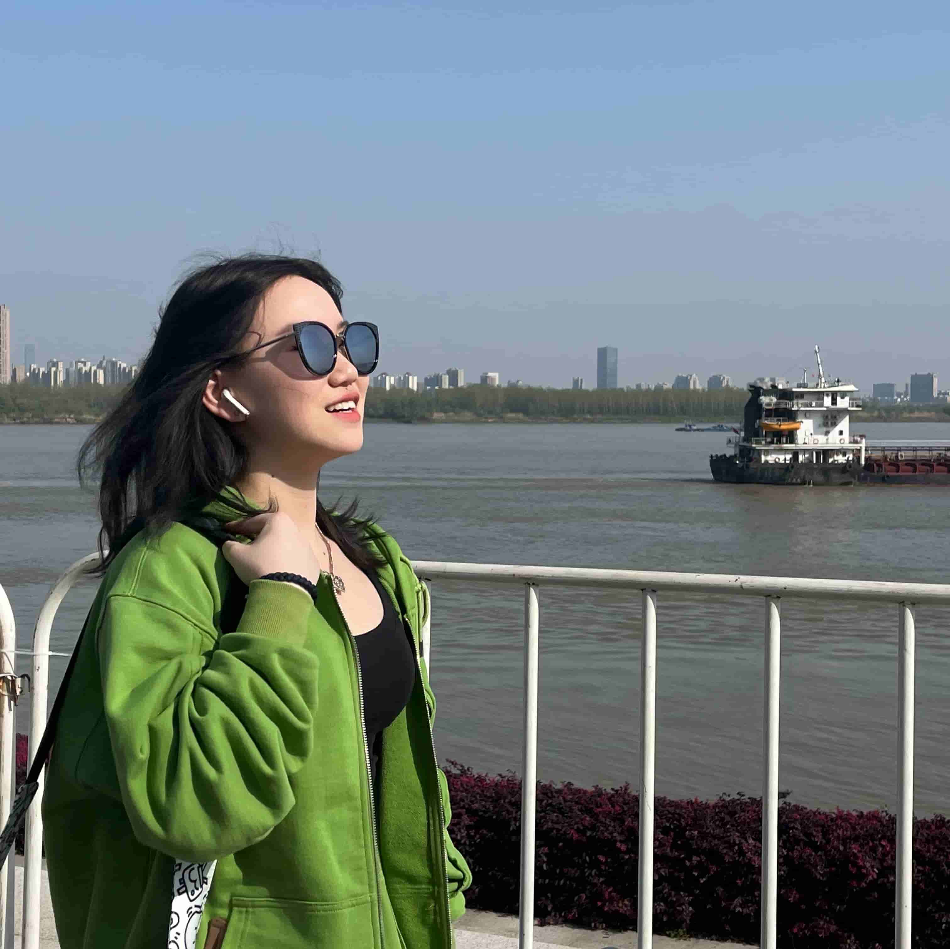 Yuxin Sun